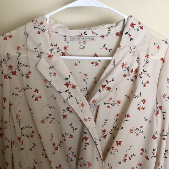 Top - Picture 4 of 5